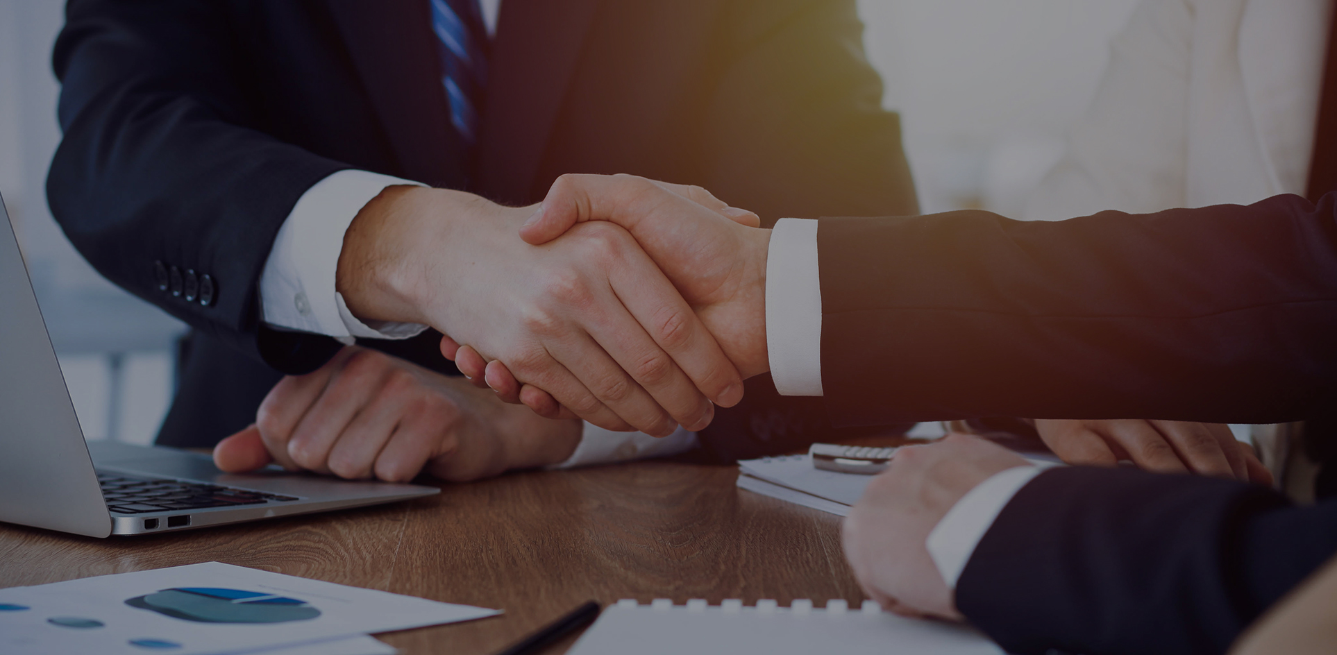 客戶(hù)第一、追求卓越